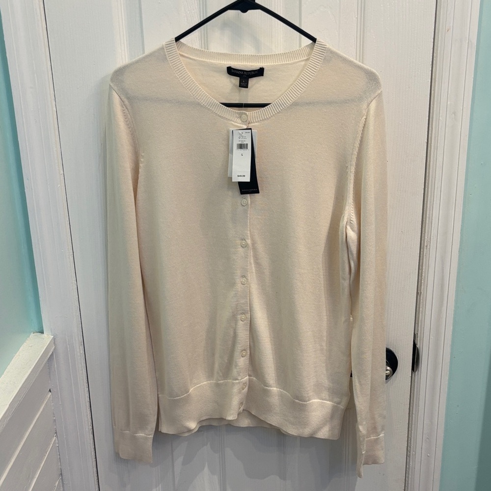 NWT Banana Republic Cream Knit Cardigan